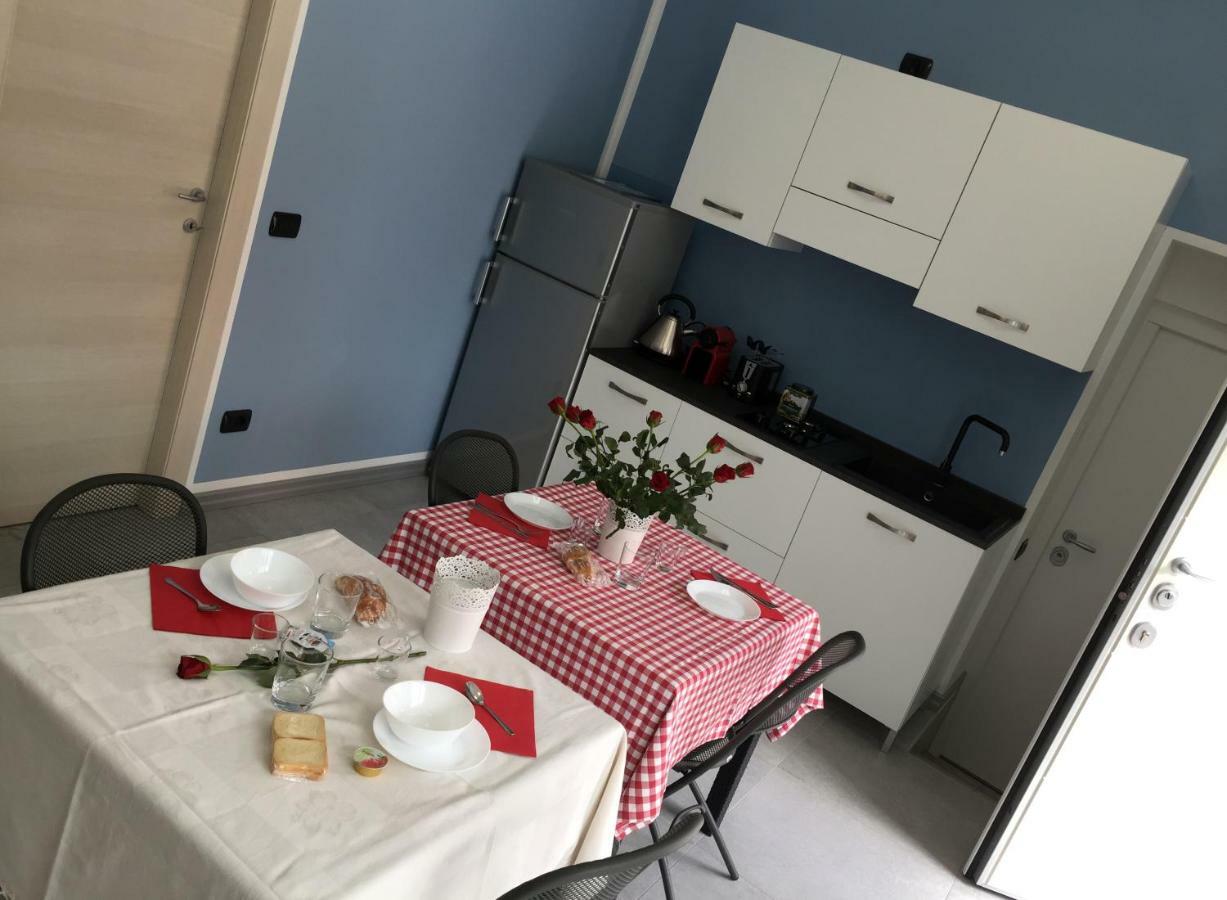 B&B Honey Rooms Saronno Extérieur photo